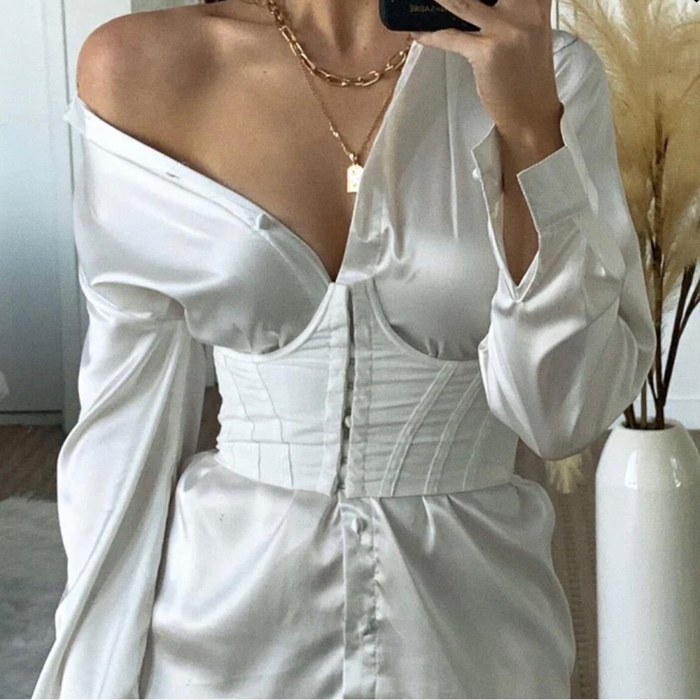Princess Polly Saturday Sinner corset in US 4